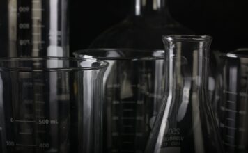 Få en spændende undervisning med laboratorieglas Laboratorieglas af høj kvalitet