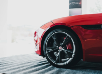 Få hjælp til hjulskifte og kom hurtigt videre Få professionel hjælp til hjulskifte